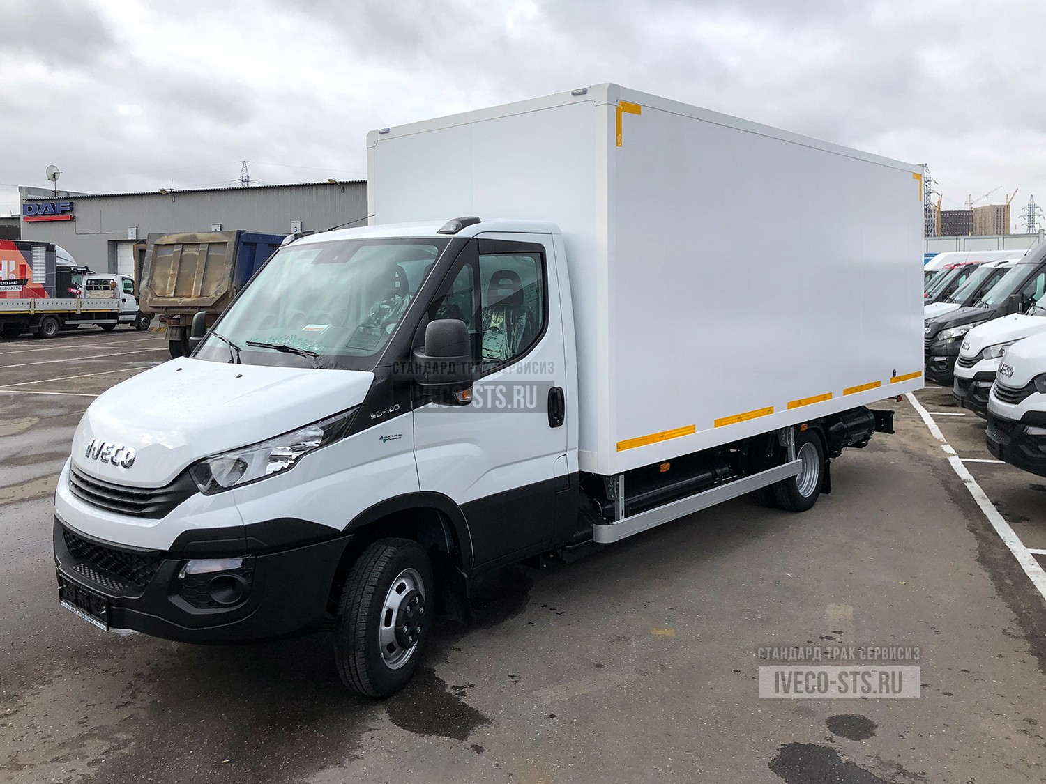 Куплю ивеко дейли б у. Ивеко Дейли 50c15. Iveco Daily 50. Iveco Daily 50c15 2000. Ивеко Дейли изотермический фургон.